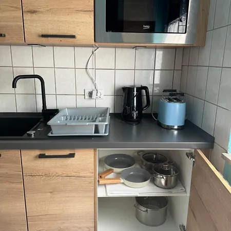 Mit Vollausgestatteter Kueche - Smarttv I Free Netflix I 24h Check In * Bielefeld