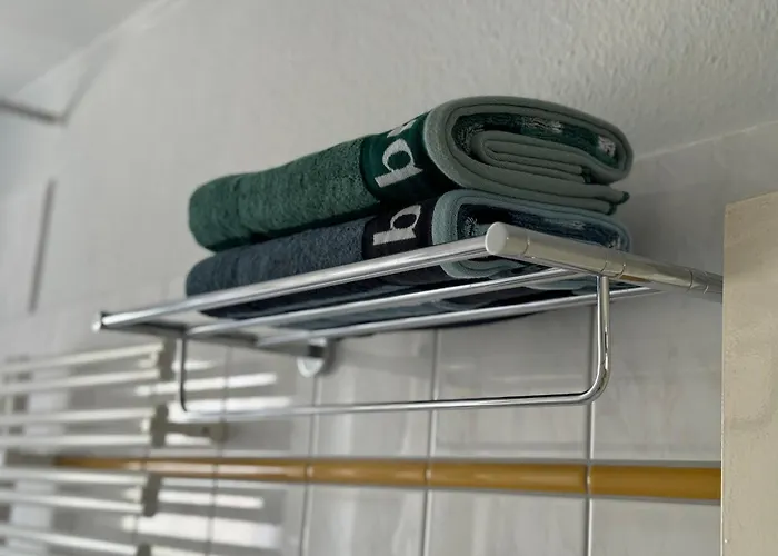 Mit Vollausgestatteter Kueche - Smarttv I Free Netflix I 24h Check In 比勒费尔德